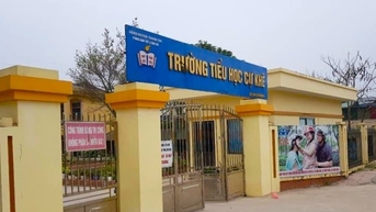 Phụ huynh lo lắng con ăn thực phẩm ôi thiu ở trường, hiệu trưởng nói gì?