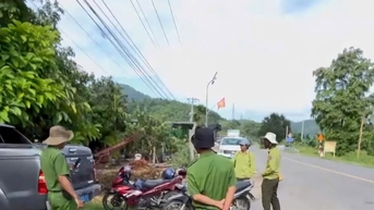 ប៉ូលិស​ស្ទាក់​ចាប់​បាន​ក្រុម​ចោរ​ឆ្កែ។