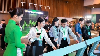 Tổng giám đốc VPBank nói về quyết định chào bán thương vụ IPO "khủng" ngành chứng khoán