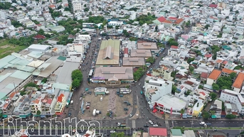 វួដ Bac Nha Trang៖ ស្តារសណ្តាប់ធ្នាប់ និងសោភ័ណភាពដល់តំបន់ផ្សារ Vinh Hai