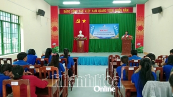 닌하이사 베트남 청년 연합은 베트남 청년 연합의 전통적인 기념일 69주년을 기념하기 위해 모였습니다.