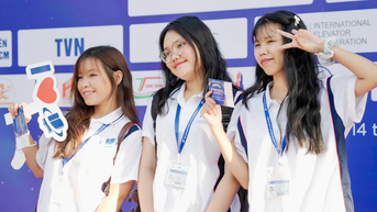 យុវតីខ្មែរពូកែភាសាបរទេស៣រូប ជ្រើសរើសទៅរៀនសកលវិទ្យាល័យនៅប្រទេសវៀតណាម