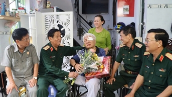 សមាគមទីក្រុងហូជីមិញ ឧបត្ថម្ភគ្រួសារយុទ្ធជនពលី និងយុទ្ធជនពិការ៖ ៥ឆ្នាំនៃក្តីស្រលាញ់ និងក្តីស្រលាញ់