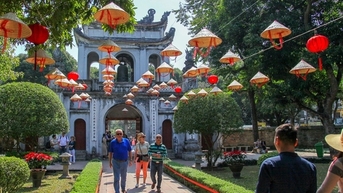 Củng cố niềm tin “chìa khóa” để du lịch Hà Nội bứt phá