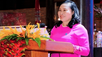 ទីក្រុង Dak Lak មាន​សហគ្រិន​ស្ត្រី​ចំនួន ៣ នាក់​ដែល​ទទួល​បាន​ងារ​ជា «​ផ្កាកុលាប​មាស​» នៅ​ឆ្នាំ ២០២៥