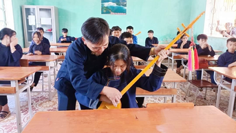 Tiếp lửa nghề cho những “báu vật nhân văn sống”