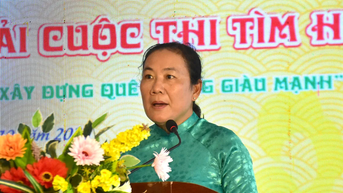 បុគ្គល និងក្រុមចំនួន ៣៨នាក់បានទទួលរង្វាន់ពីកម្មវិធីប្រលងដើម្បីស្វែងយល់អំពីមាតុភូមិ An Giang។