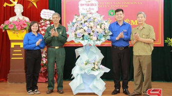 ផ្សព្វផ្សាយប្រពៃណី "ស្ម័គ្រចិត្ត-ក្លាហាន-ភក្ដីភាព"