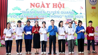 Ngày hội “Thanh niên Tuyên Quang với văn hóa giao thông” năm 2025
