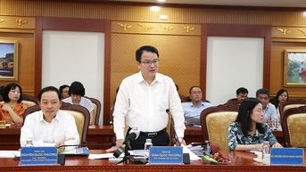 ជំរុញការបញ្ចេញមូលធនបរទេសក្នុងខែដែលនៅសល់