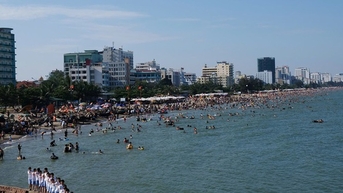 Thanh Hoa៖ កម្មវិធីជំរុញទេសចរណ៍បានរួមចំណែកបង្កើនចំនួនភ្ញៀវទេសចរណ៍។