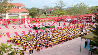 លើក​កម្ពស់​ការ​ហែល​ទឹក​ដោយ​សុវត្ថិភាព និង​ការ​បង្ការ​ការ​លង់​ទឹក​ដោយ​ប្រធានបទ 'ការ​ទាត់​មួយ​ជំហាន​មួយ​ពាន់​ដោយ​សុវត្ថិភាព'