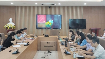 Hội nghị nghiên cứu, học tập, quán triệt, tuyên truyền và triển khai Nghị quyết Đại hội Đảng bộ tỉnh lần thứ XX; các chỉ thị, nghị quyết, kết luận, quy định của Trung ương, của tỉnh mới ban hành