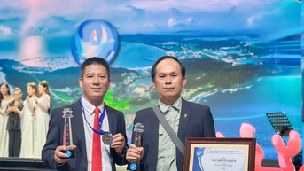 Gia Lai មានស្នាដៃឈ្នះរង្វាន់ចំនួន 2 ការងារ 1 បានចូលទៅក្នុងការតាំងពិពណ៌នៃការប្រកួតថតរូបសិល្បៈជាតិ "មាតុភូមិនៅលើច្រាំងនៃរលក"