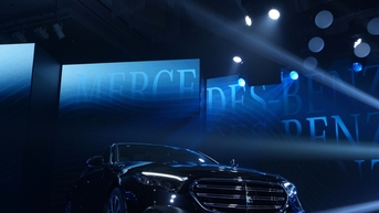 Mercedes-Benz E-Class 2025: E 200, E 300 AMG នៅវៀតណាម