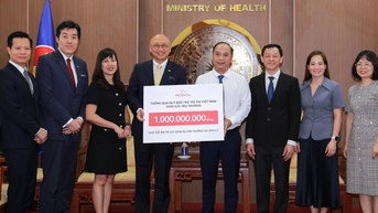 Prudential Việt Nam chung tay khắc phục hậu quả sau mưa lũ