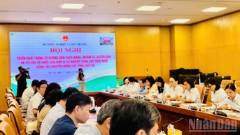 ធ្វើឲ្យប្រព័ន្ធផ្សព្វផ្សាយកសិកម្មជាតិល្អឥតខ្ចោះតាមគំរូរដ្ឋាភិបាលពីរកម្រិត