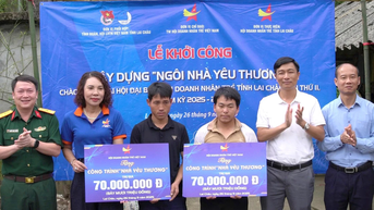ផ្ទះ​ស្រលាញ់​ថាមពល​ពន្លឺ​ព្រះអាទិត្យ​ជួយ​ប្រជាជន​នៅ​តំបន់​ខ្ពស់​