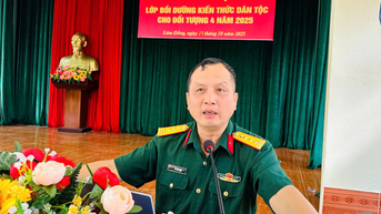 កងវរសេនាធំ ៧២៦ លើកកម្ពស់ចំណេះដឹងជនជាតិភាគតិចដល់នាយទាហាន និងទាហាន