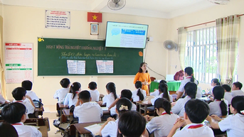 Cần Thơ trả nợ tiền giờ dạy, mở lại xét thăng hạng giáo viên sau nhiều năm