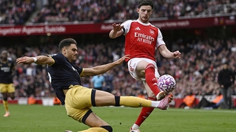 Premier League៖ ពិបាក​នឹង​បញ្ឈប់ 'Gunners'