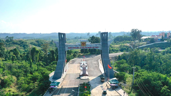 តំបន់សេដ្ឋកិច្ចច្រកទ្វារព្រំដែនអន្តរជាតិ Le Thanh៖ ការរៀបចំផែនការវិធីសាស្រ្ត បើកផ្លូវទាក់ទាញវិនិយោគិន