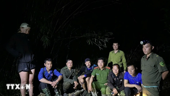 ឡៅ កៃ៖ ទទួល​បាន​ជោគជ័យ​ក្នុង​ការ​ជួយ​សង្គ្រោះ​ភ្ញៀវ​ទេសចរ​បរទេស ២ នាក់​នៅ​ឧទ្យានជាតិ Hoang Lien