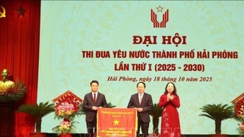 អនុប្រធានរដ្ឋ Vo Thi Anh Xuan៖ ត្រាប់តាមការអភិវឌ្ឍន៍សេដ្ឋកិច្ចផ្សារភ្ជាប់ជាមួយនឹងការកសាងវប្បធម៌ និងប្រជាជន Hai Phong