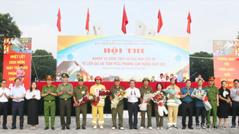 Phường Cam Đường tổ chức Hội thi nghiệp vụ chữa cháy và cứu nạn, cứu hộ