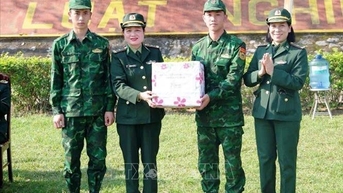 ទិវា​សិទ្ធិ​នារី​វៀតណាម ២០ តុលា៖ ឆ្លុះ​បញ្ចាំង​ពី​គុណ​សម្បត្តិ​របស់ 'ទាហាន​លោក​ពូ' ក្នុង​សករាជ​ថ្មី