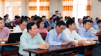 ការលើកកម្ពស់គុណភាពនៃបុគ្គលិកគ្រប់គ្រង និងគ្រូបង្រៀននៅក្នុងរយៈពេលសមាហរណកម្ម