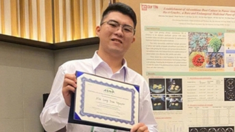 ドゥイタン大学のバイオテクノロジーの学生がASNP 2025で優秀ポスターレポート賞を受賞