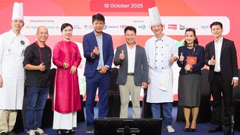 តើ​ការ​បំរែបំរួល​របស់ Pho ឲ្យ​ស័ក្តិសម​នឹង​អតិថិជន​អន្តរជាតិ 'បំផ្លាញ' ប្រពៃណី Pho របស់​វៀតណាម​ឬ?