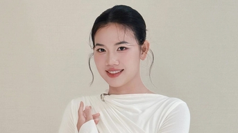 「人魚姫」アン・ヴィエンの美しさに驚嘆