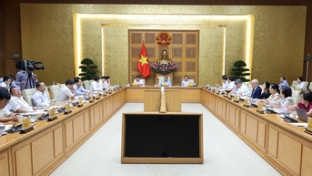 Thường trực Chính phủ làm việc với các hiệp hội, doanh nghiệp về tháo gỡ vướng mắc hợp chuẩn, hợp quy hàng hóa