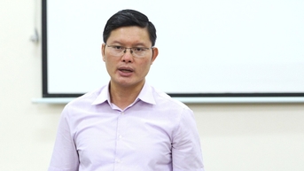 ការប្រកួតបាល់ទាត់របស់កម្មករ និងមន្ត្រីរាជការវៀតណាមឆ្នាំ 2025៖ រំភើបមុនពេលពិធីបើក