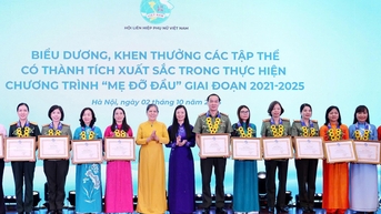 សម្ព័ន្ធនារីខេត្ត Bac Ninh ត្រូវបានកោតសរសើរចំពោះសមិទ្ធិផលក្នុងការអនុវត្តកម្មវិធី “មាតាបិតា”។