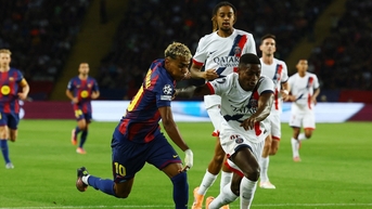 Barca ចាញ់ PSG យ៉ាងឈឺចាប់នៅនាទីទី 90: Yamal 'រត់ចេញពីវេទមន្ត' De Jong មានសំណាងគេចផុតពីកាតក្រហម
