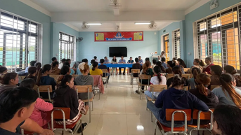 ខេត្តក្វាងទ្រី៖ ផ្អាកជាបណ្តោះអាសន្ន នាយករងស្ត្រី ពាក់ព័ន្ធនឹងករណីសិស្ស ៤០នាក់ សម្រាកព្យាបាលនៅមន្ទីរពេទ្យ បន្ទាប់ពីហូបបាយរួច