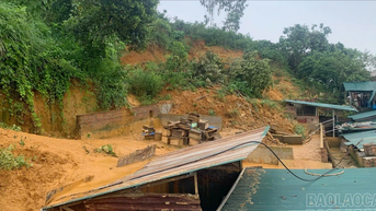 ឃុំ Gia Phu៖ ជម្លៀសប្រជាជនចេញពីតំបន់ដែលមានហានិភ័យនៃការបាក់ដី