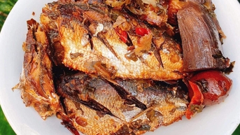 ឯកទេស ហាយហ្វុង ដំណើរការកន្លះថ្ងៃ សាច់ទន់ និងខ្លាញ់ ទាក់ទាញអតិថិជនពីជិត និងឆ្ងាយ