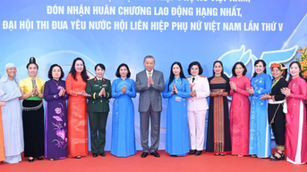 បន្តការច្នៃប្រឌិត និងបង្កើត ដែលសក្តិសមជាអាសយដ្ឋានដែលអាចទុកចិត្តបានសម្រាប់ស្ត្រីទូទាំងប្រទេស។