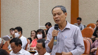 អ្នកបោះឆ្នោតនៅទីក្រុងហូជីមិញព្រួយបារម្ភអំពីការក្លែងបន្លំតាមអ៊ីនធឺណិត