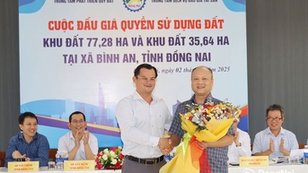 Dong Nai បានជោគជ័យក្នុងការដេញថ្លៃដី "មាស" ចំនួនពីរ