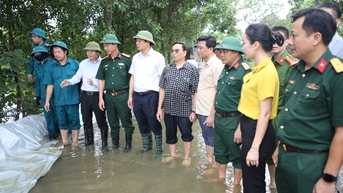ជំនួយទាន់ពេលវេលាសម្រាប់ការផ្លាស់ប្តូរទ្រព្យសម្បត្តិ ជម្លៀសប្រជាជន និងទប់ស្កាត់ការហៀរទំនប់នៅ Qua Cam និង Duong Xa 1