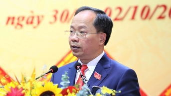 លោក Nguyen Duy Lam ជាប់ឆ្នោតជាលេខាគណៈកម្មាធិការបក្សខេត្ត Ha Tinh ឡើងវិញ