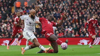 HLV Amorim tung đội hình cực dị, M.U khiến Liverpool thua cay đắng ngay trên sân Anfield