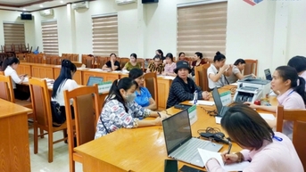 សម្រាប់ការអភិវឌ្ឍដ៏ទូលំទូលាយរបស់ស្ត្រី