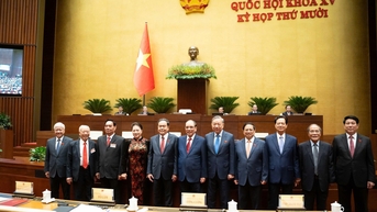 Chủ tịch Quốc hội: Lấy cuộc sống, lợi ích của nhân dân làm thước đo chính sách