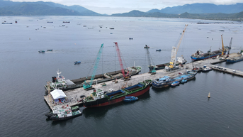 Cảng Cam Ranh đón tấn hàng thứ 3 triệu, vượt kế hoạch cả năm 2025